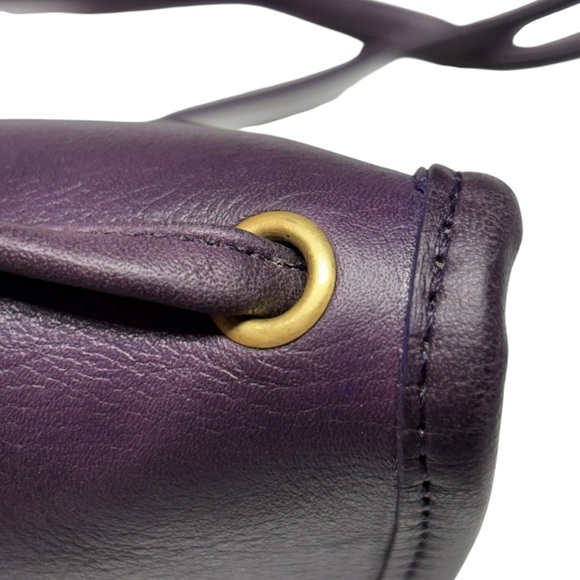 Coach | Rare Vintage Everett Crossbody 9934 | Eggplant Leather | 1995 | Mini Bag - Picture 6 of 14